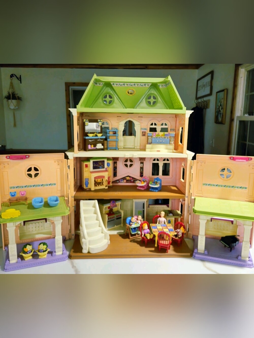 Fisher Price Loving Family Grand Dollhouse M6552 Mansion Furniture Dolls
